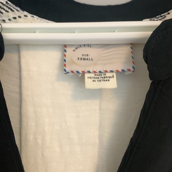 Anthropologie Black/White Top Size Extra Small EUC - Picture 2 of 6